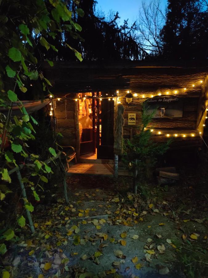 La Cabane Des Trappeurs Crepy-en-Valois Luaran gambar